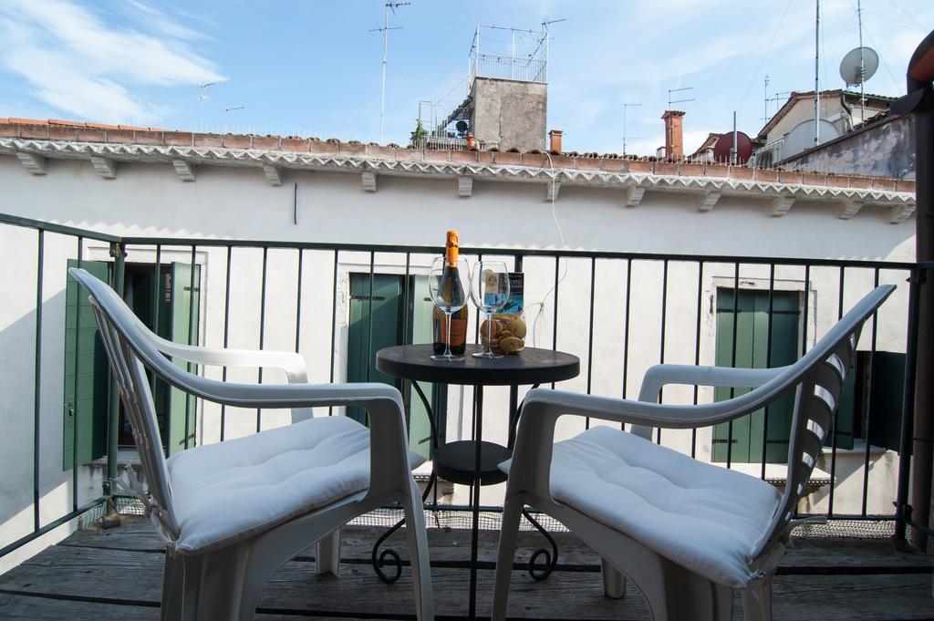 Santa Maria Formosa Apartment Venesia Bagian luar foto