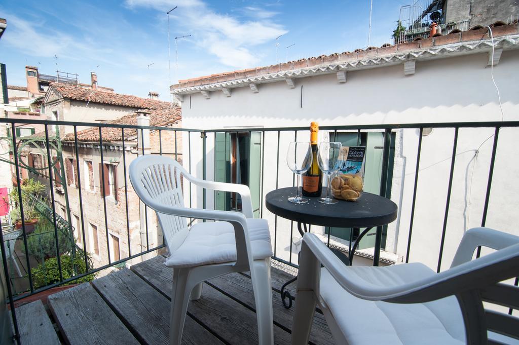 Santa Maria Formosa Apartment Venesia Bagian luar foto